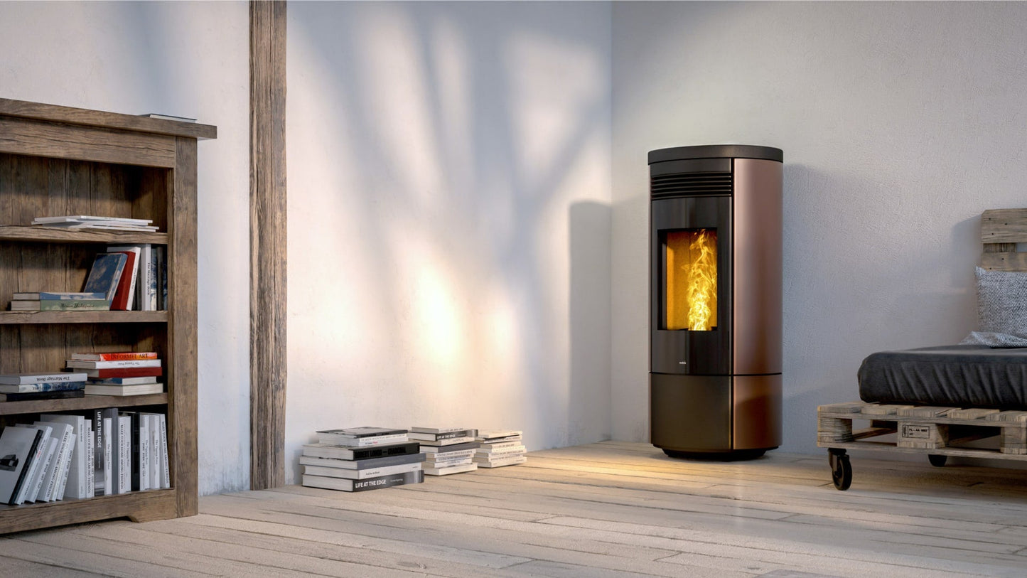 STUFA A PELLET A CONVEZIONE NATURALE E VENTILAZIONE Nobis Mod. A13 V ROUND Bronzo Kw 12,9